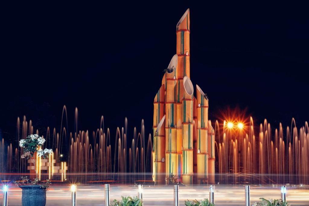 Orchardz Hotel Ayani Pontianak Bagian luar foto